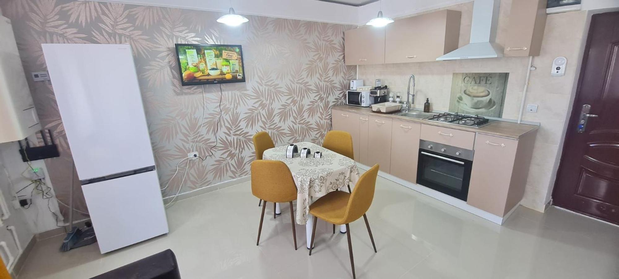 Cosy 2 Bedroom Apartment In New Town Brașov Exterior foto