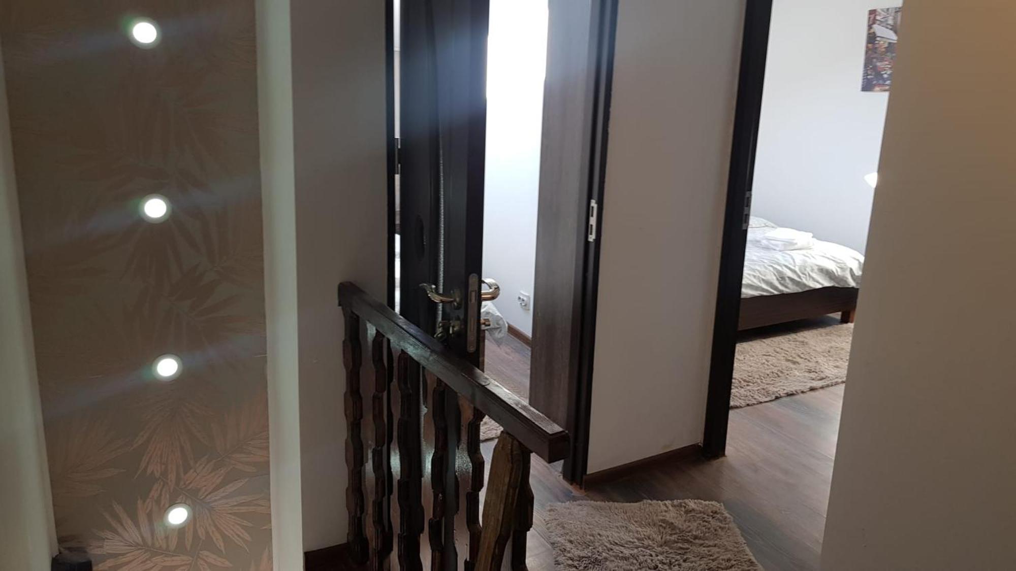Cosy 2 Bedroom Apartment In New Town Brașov Exterior foto